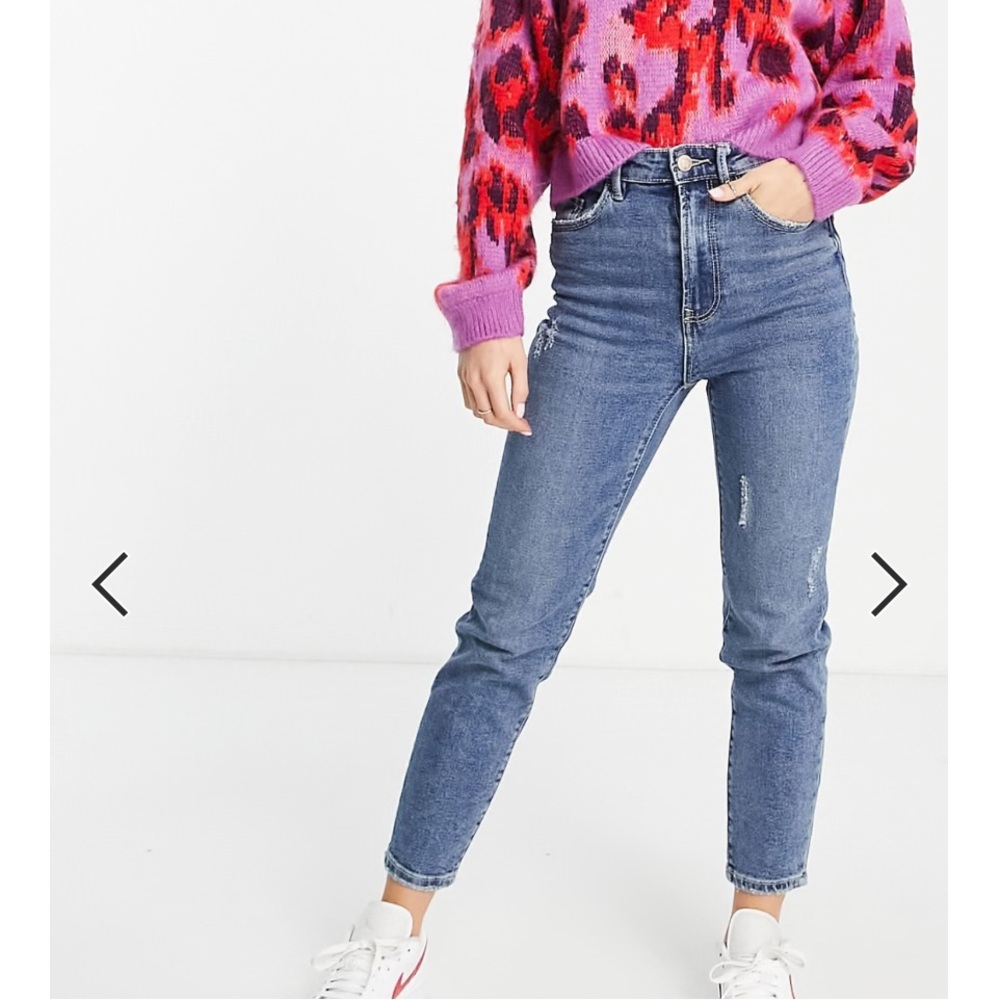 Stradivarius‎ Slim Mom Jeans with Stretch in Medium Blue